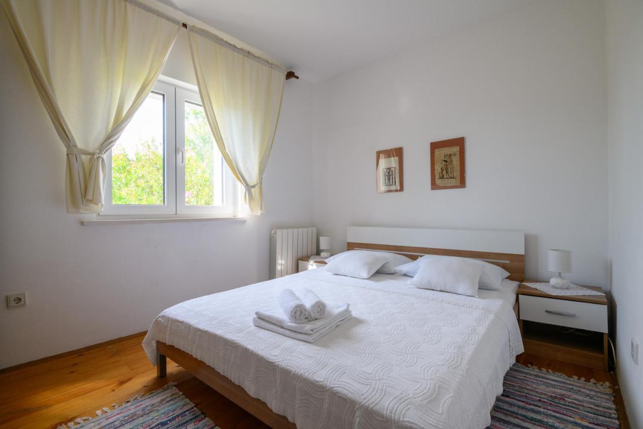 Holiday Residence Zvono มลินี ภายนอก รูปภาพ