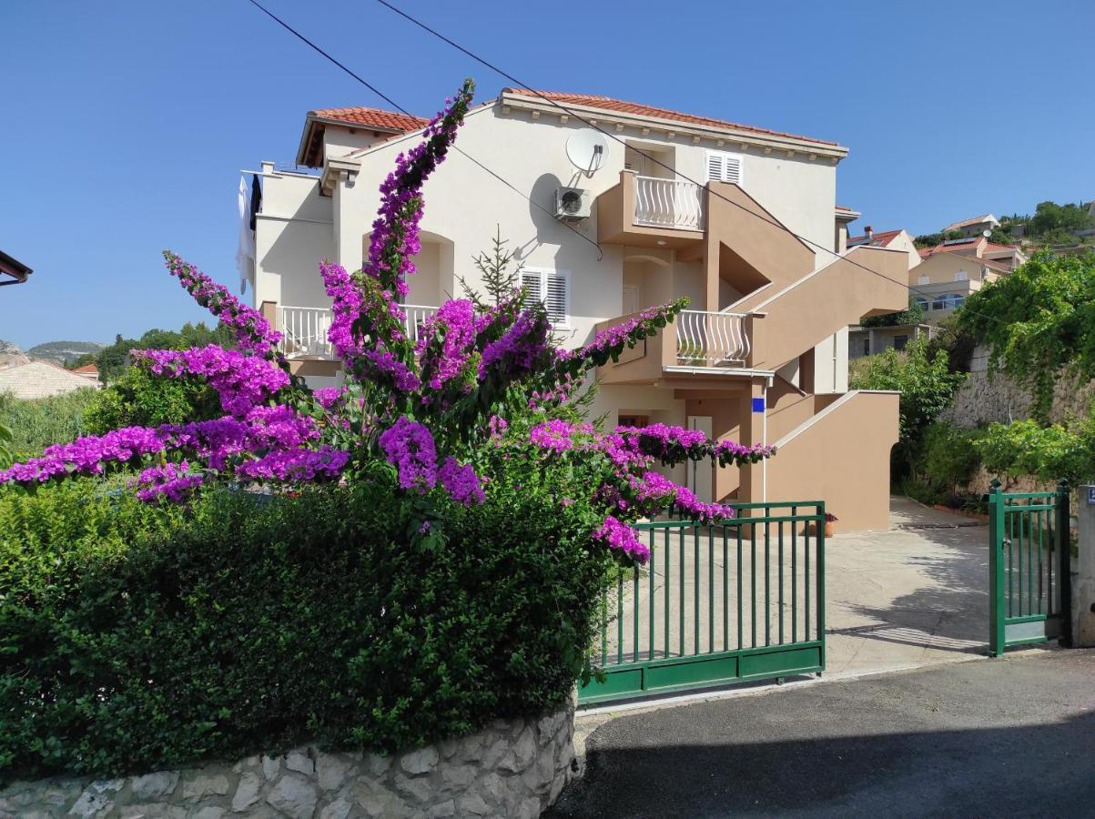 Holiday Residence Zvono มลินี ภายนอก รูปภาพ
