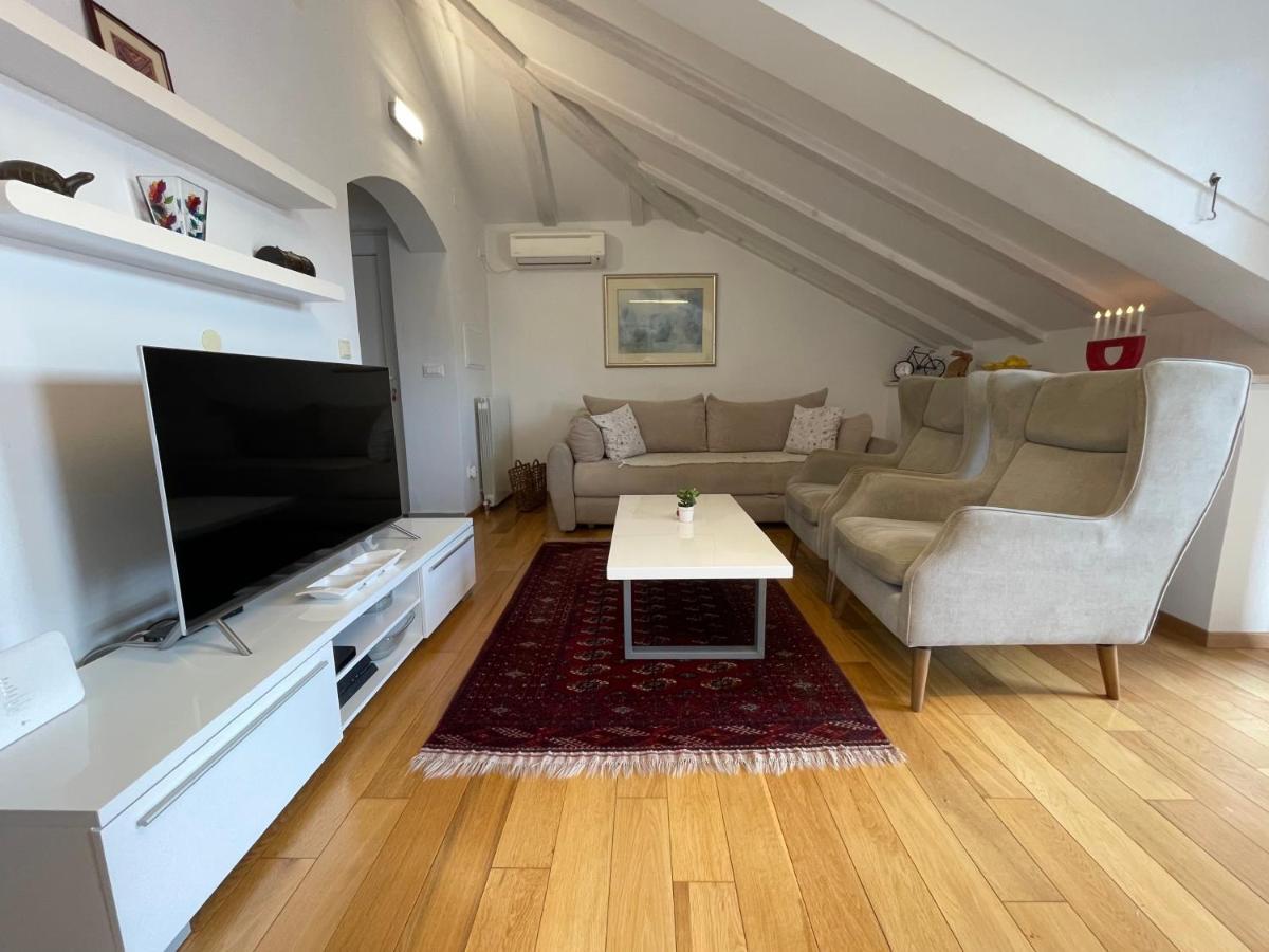 Holiday Residence Zvono มลินี ภายนอก รูปภาพ